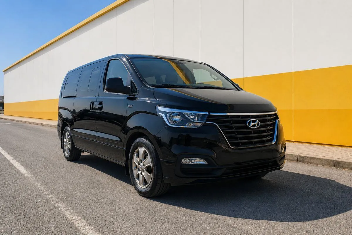 Starex vehicle